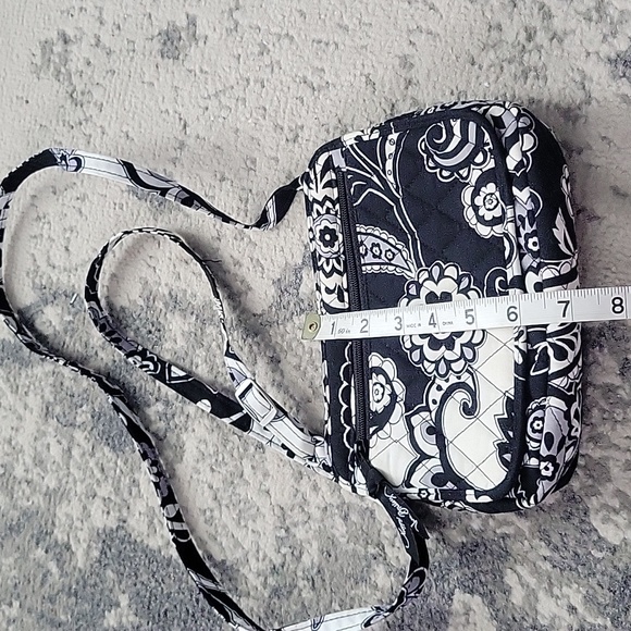 Floral Black and White Crossbody Bag - Picture 6 of 7